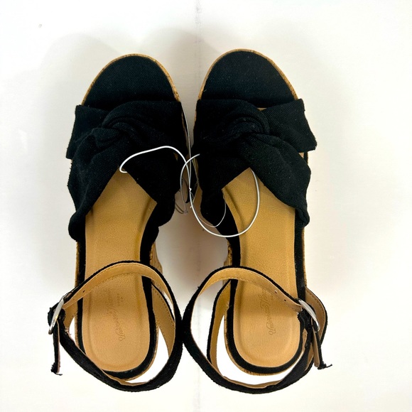 Universal Threads Millie Black Fabric Platform Cork Wedge Wrap Ankle - Picture 4 of 14